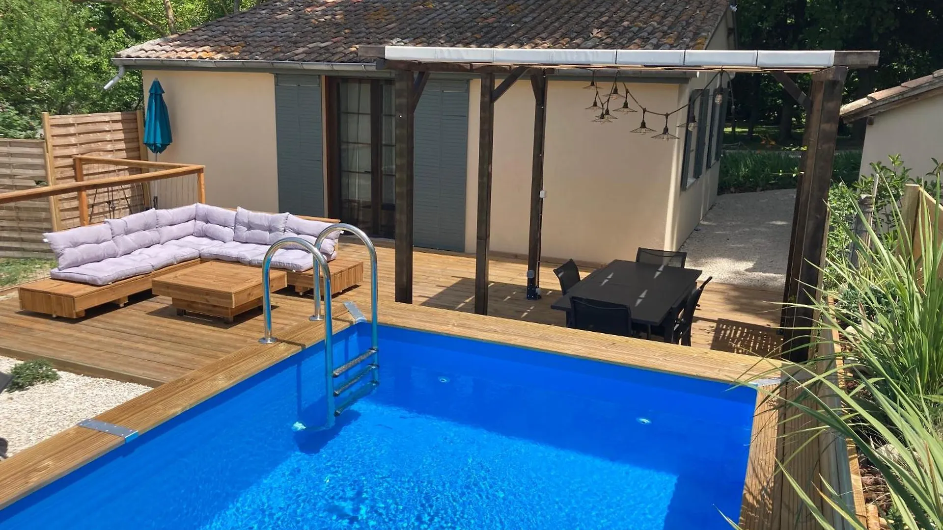 Apartment Mas Neuf De Romanin : Mas Provencal Familial Saint-Remy-de-Provence